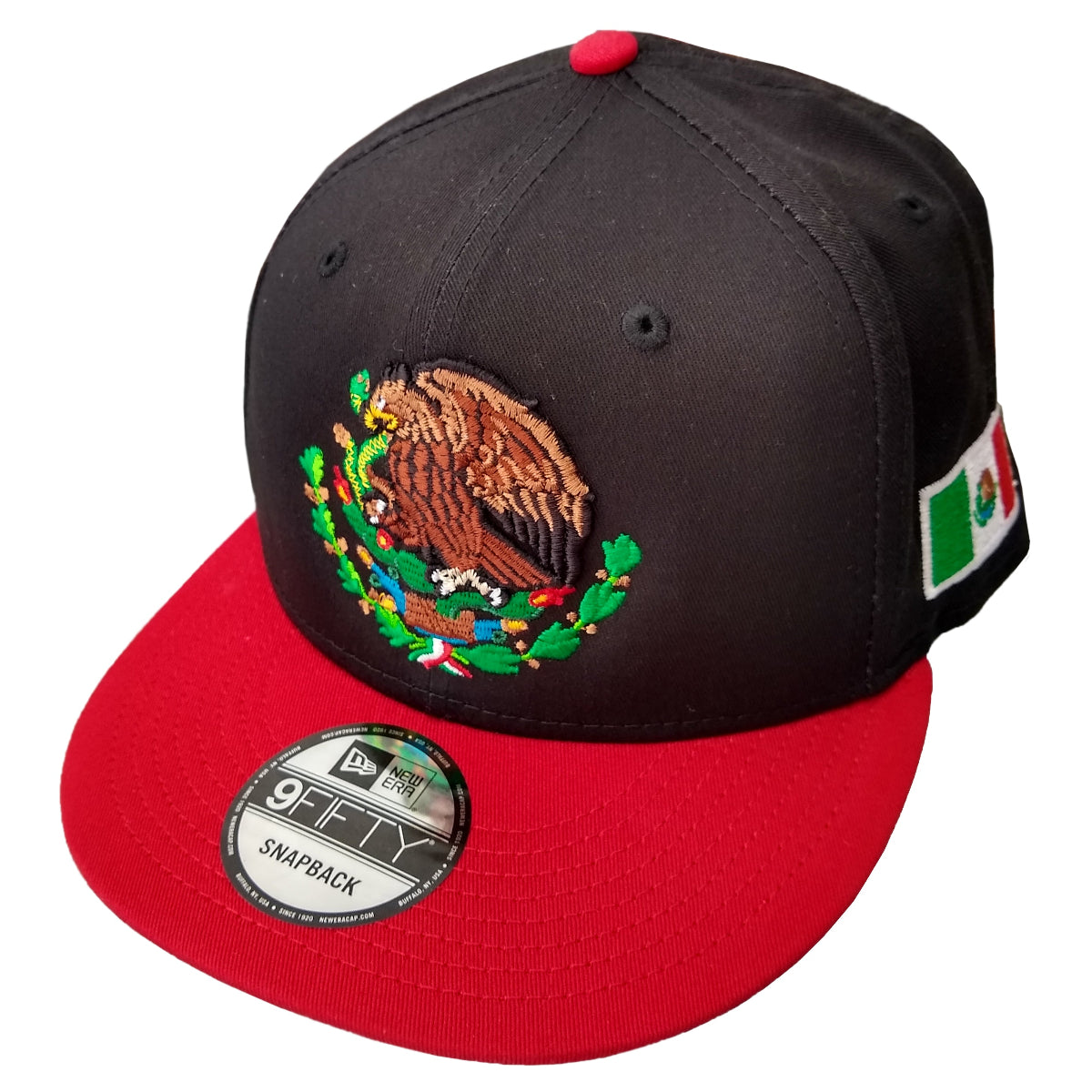 Embroidered Shield and flag SnapBack Mexico Black - Red Hat
